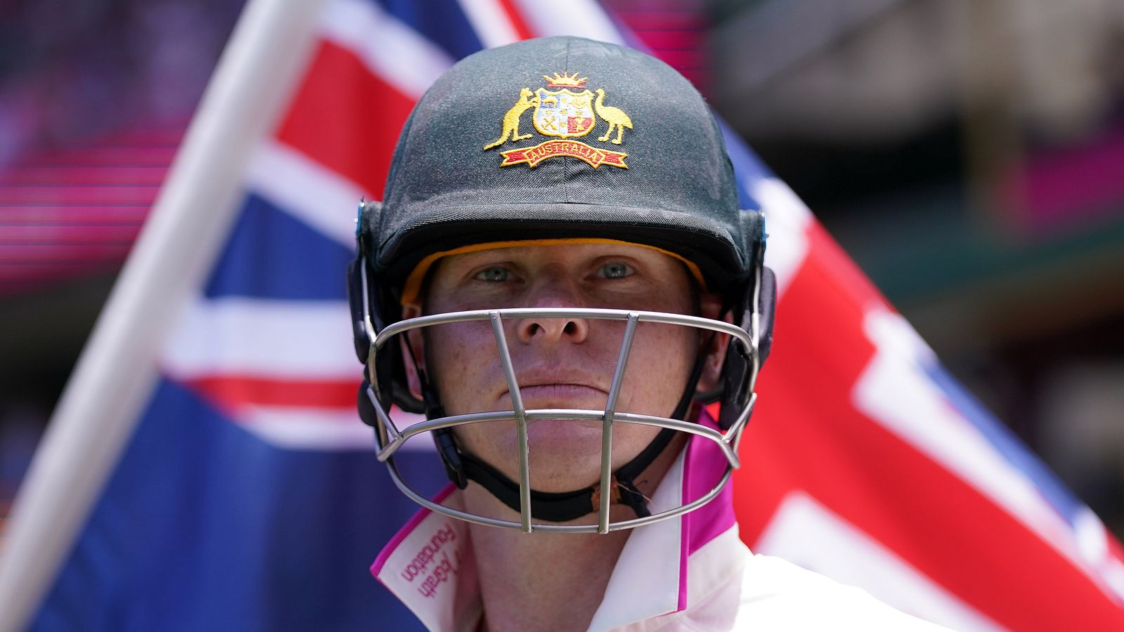 Smith ruled out of Cape Town Test due to late injury